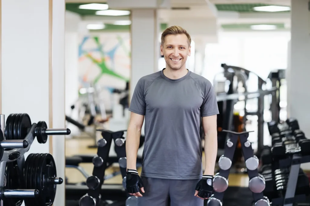 30 year old man working out in the gym